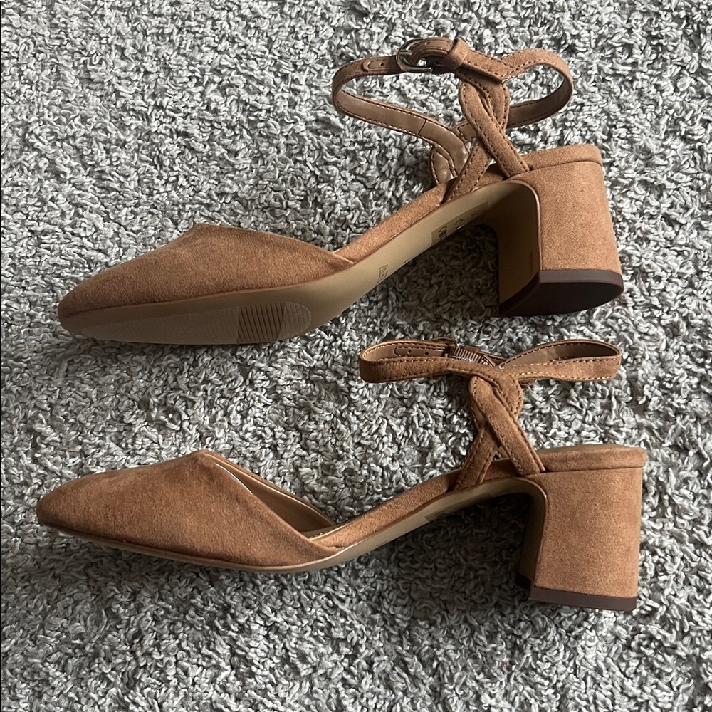 J. Crew Tan Block Heel Sandals - Picture 6 of 7